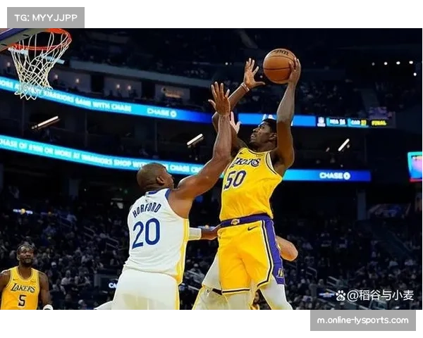 尼克斯下半场轰38分逆转湖人，第三节防守强度调整成转折点